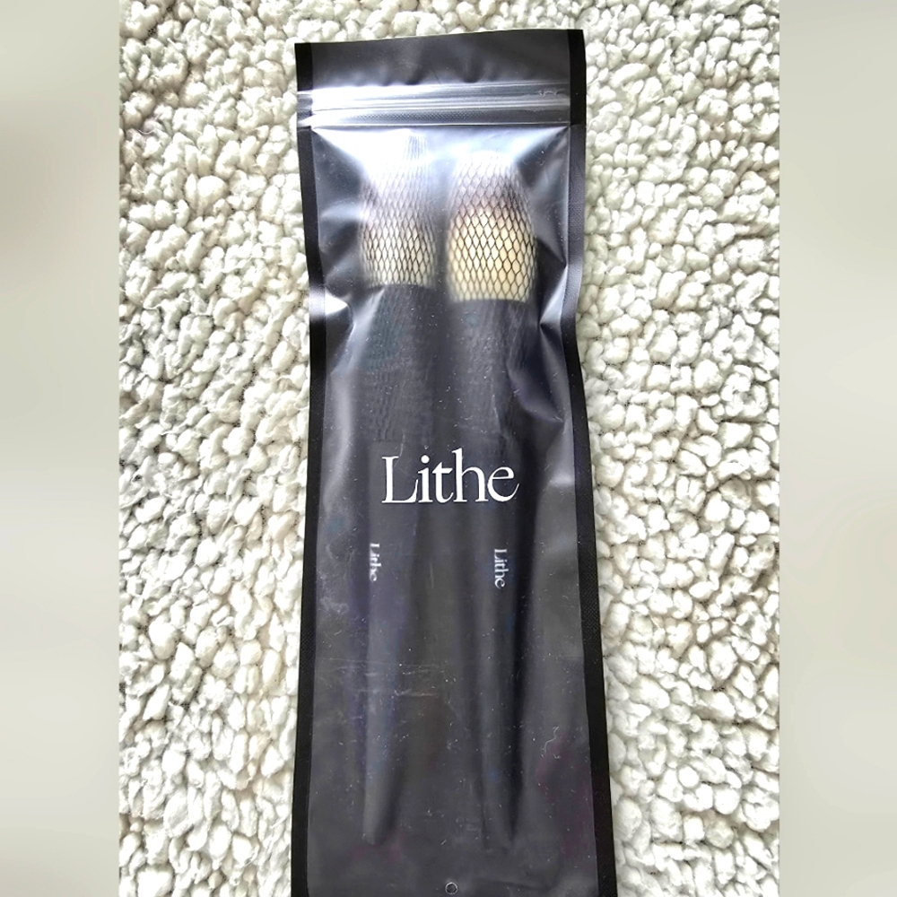 NEW! LITHE BEAUTY Essential Face Brush Set